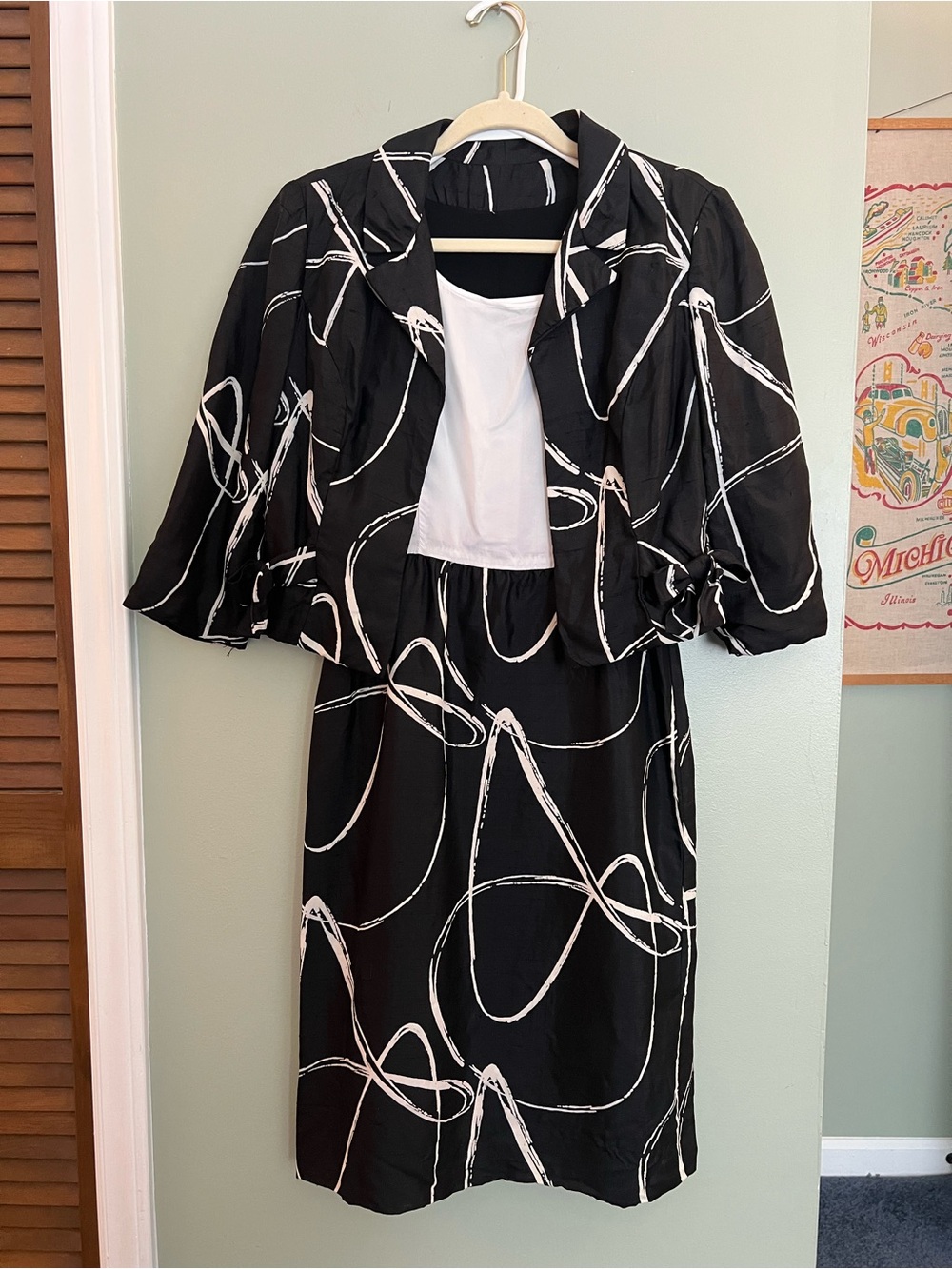 Vintage 1950s 1960d Black & White Abstract Printed Two-Piece Dress Set